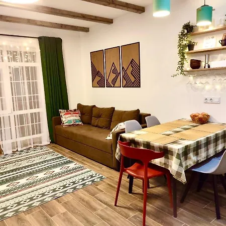 Apartment Freeman Cottage: Riverside Ground Floor With Private Terrace