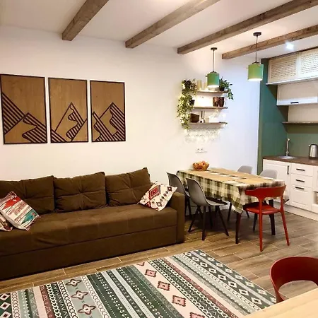 Freeman Cottage: Riverside Ground Floor With Private Terrace Apartment